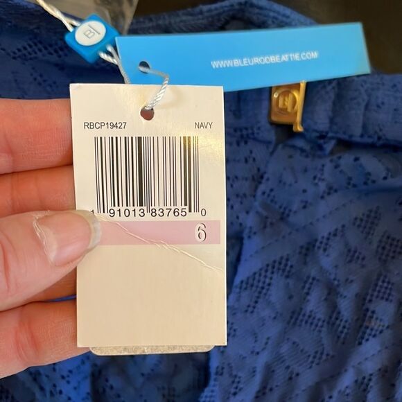 BLEU ROD BEATTIE BLUE LACEY FLYAWAY BANDINI. NEW WITH TAGS - Picture 6 of 8